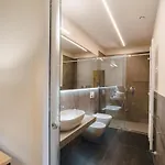 Vietti Hotel apartamentowy Castiglione Falletto