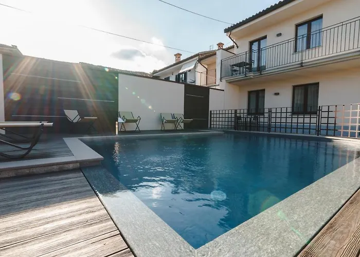 Aparthotel Vietti 4*